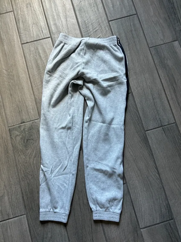 Brandy Melville Light Gray Joggers with Black Side Stripes - Image 4