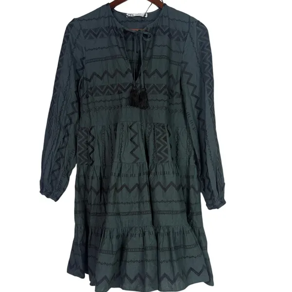 Zara Boho Oversized Embroidered Long Sleeve Mini Dress Tassel V Neck XS Green - Image 2