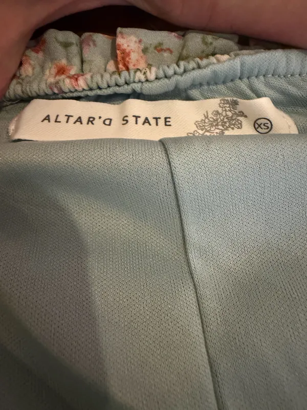 Altar’d State Blue Floral Smocked Open Back Tiered Maxi Dress XS Romantic - Image 9