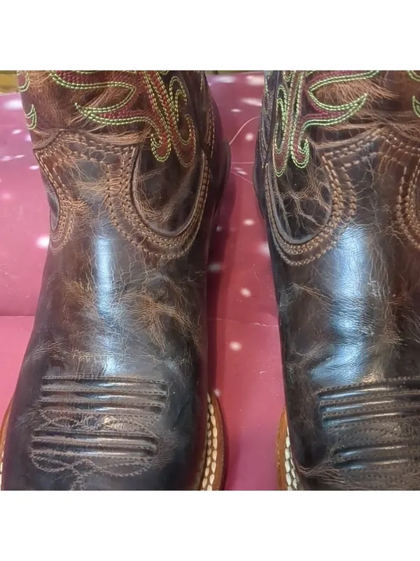 Ariat legend cowboy boots sassy brown size 6B - Image 5