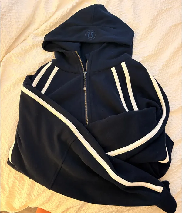 Lululemon Scuba Hoodie Oversized Half-Zip - Image 2