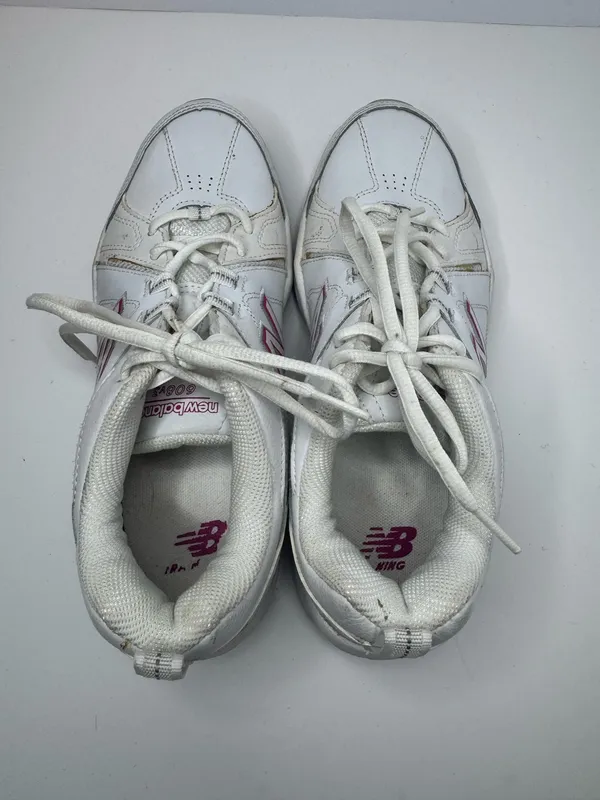New Balance 608V3 Walking Training Sneakers Size 9B - Image 3