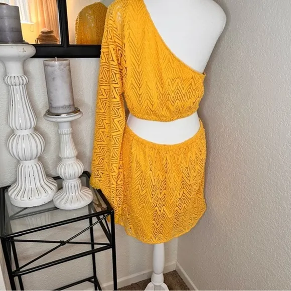 RAMY BROOK‎ Henrietta Dress Yellow Textured Size Large NWT Cutout Flare Sleeve - Image 7