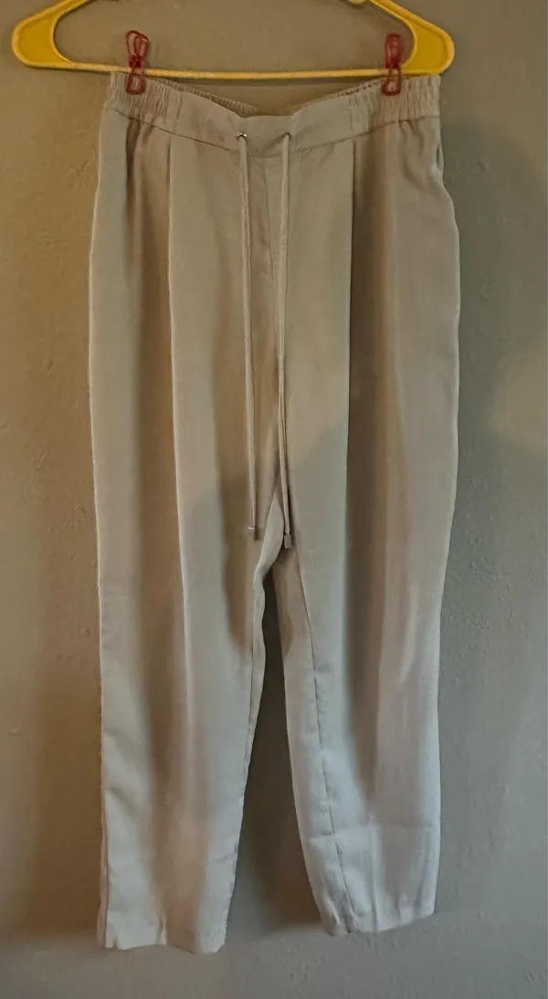 Zara pants size XS - Image 2