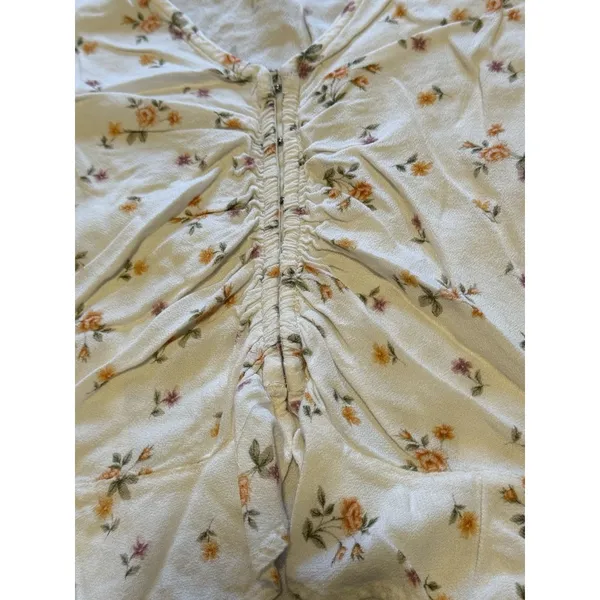 American Eagle Shirt Womens Medium White Short Sleeve V Neck Hook & Eye‎ Closure - Image 7