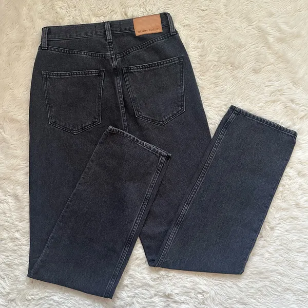 Aritzia Denim Forum Jeans The '90s Joni Hi-rise Loose Jean Black Sz 25 - Image 2