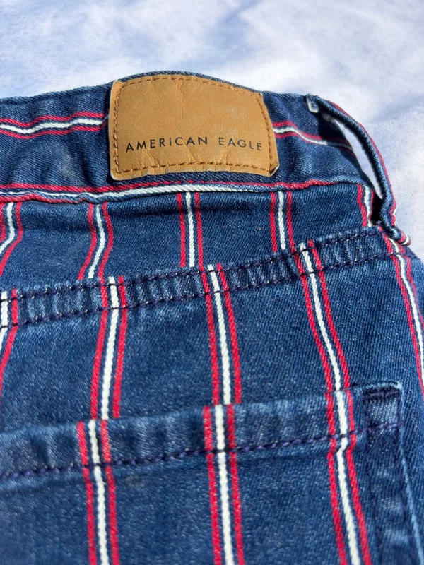 American eagle stripped red and blue hi rise mini skirt - Image 7