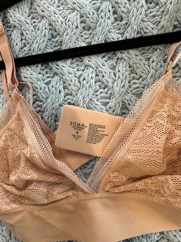 Soma triangle bralette with lace  - Image 3