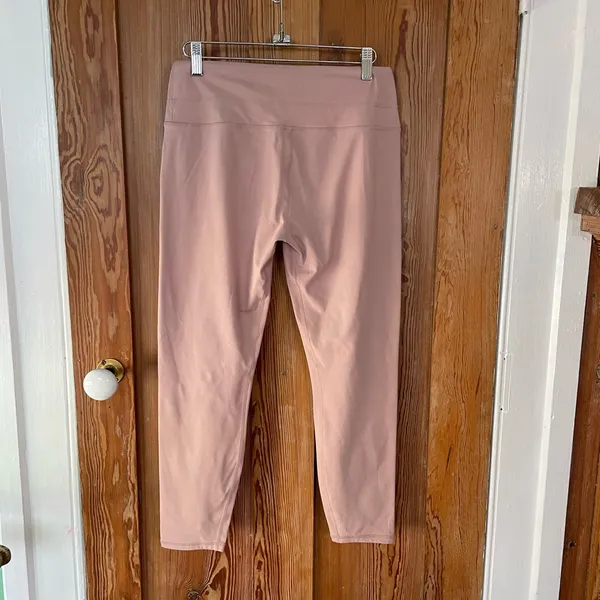 Varley Biona 7/8 Leggings Light Pink Yoga Pilates Barre Size L💛🎀 - Image 4