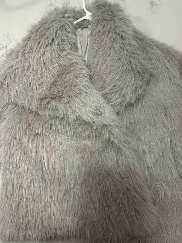 Fur Coat Size M - Image 3
