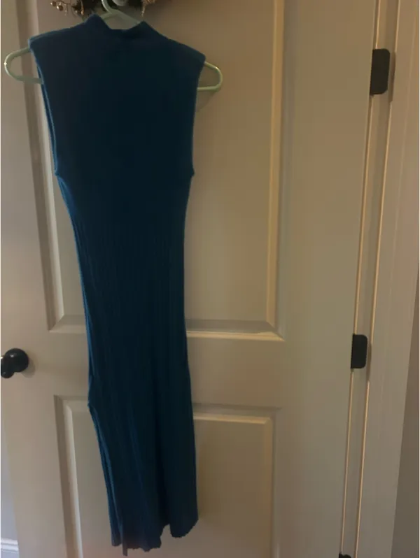 Le Lis midi blue sweater Dress - Image 5