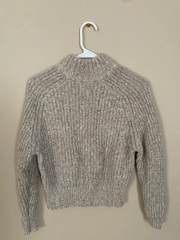 Time & Tru Knit Crop Sweater - Image 3
