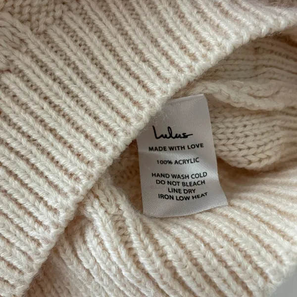 Lulu’s Cable Knit‎ Sweater Skirt- Stretchy Waist Size XS - Image 2