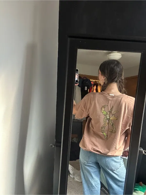 Brown Short-Sleeve Women's Crewneck Tee - Image 3