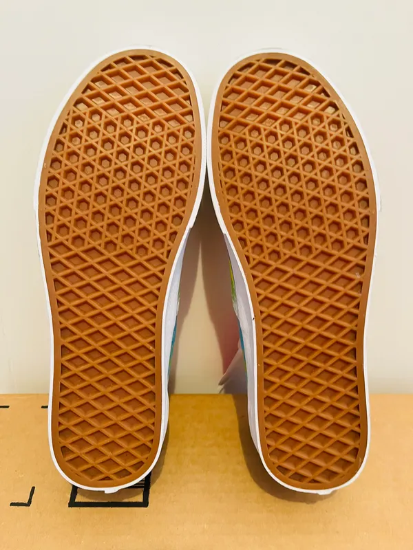 Vans Retro Mart Lace Up Skate Shoes - Image 8