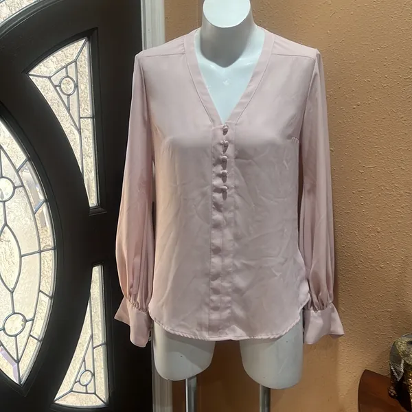 Express pink long sleeve button up blouse - Image 3