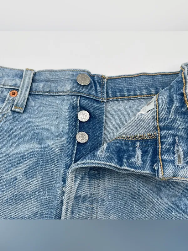 Levi’s Womens 501 Button Fly Camo Print Cutoff Denim Jean Shorts Sz 32 Festival - Image 3