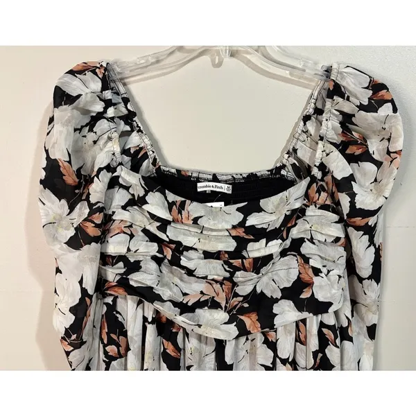 Abercrombie & Fitch Mini Dress Medium‎ Black Floral New Ruched Smocked Back - Image 5