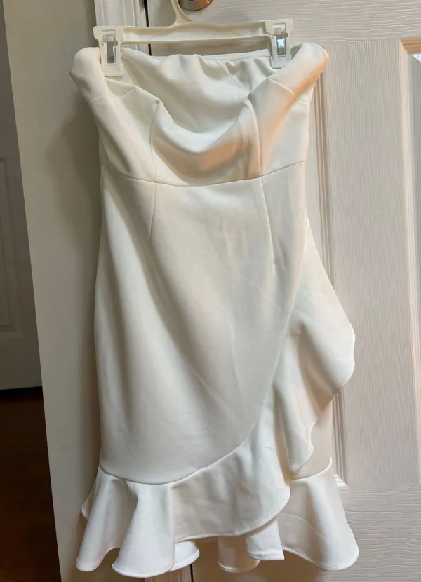 Angel Biba Strapless White Dress - Image 2