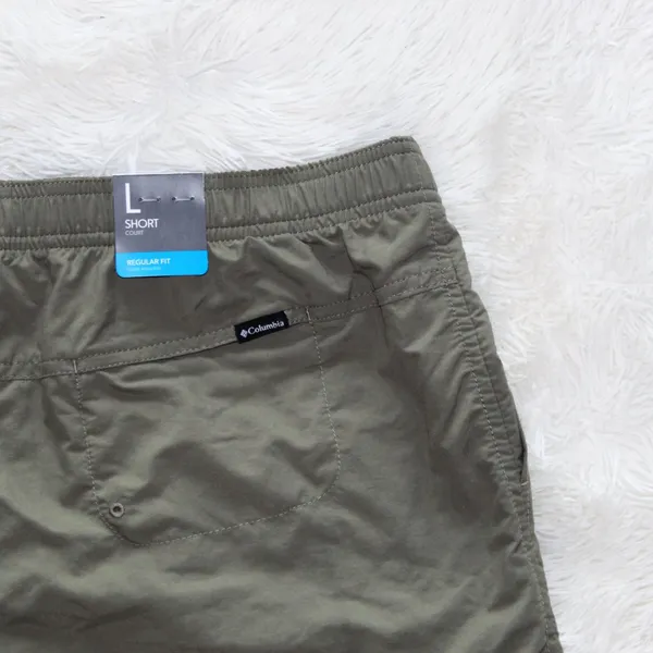 Dark Green Columbia Hiking shorts - Image 4