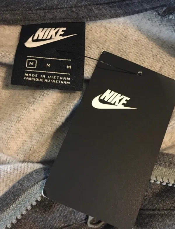 Nike Varsity Sleeve Half Zip - Image 4