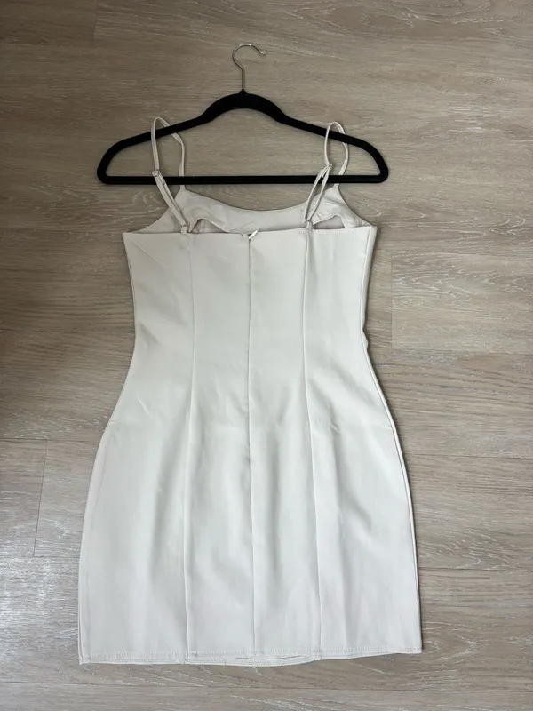 Tan Missguided Dress - Image 3