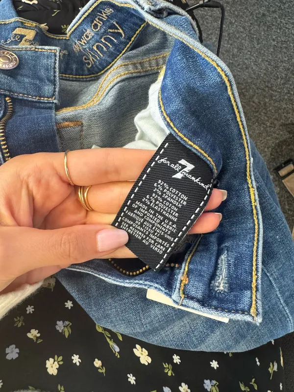 7 For All Mankind - Image 6