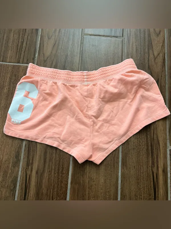 Victorias Secret PINK shorts size M - Image 4