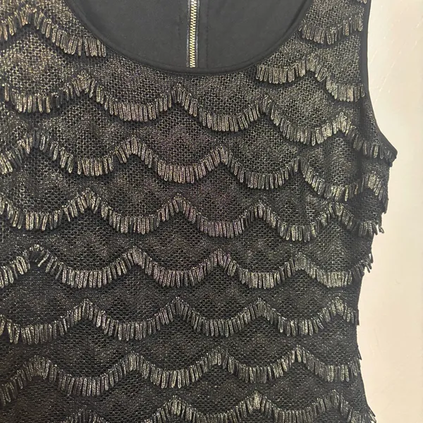 Guess Women’s Dress Fringe Scallop Sleeveless Lined Black Gold‎ Size 4 - Image 2