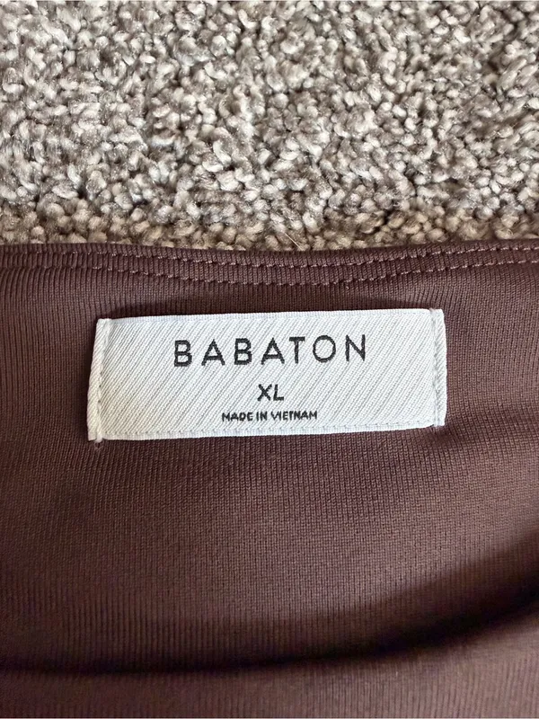 Babaton Sculpt Knit Brown Cropped Short Sleeve Top XL - Image 3
