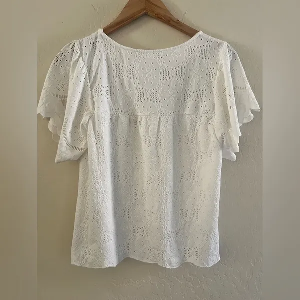 URBAN 🩷 Romantics Top sz M - Image 5