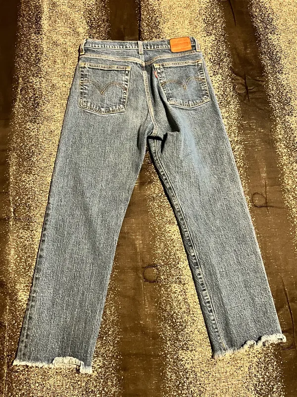 Womens 29"x25" Levi Strauss Big "E" Wedgie Straight Button Up Jeans - Image 3