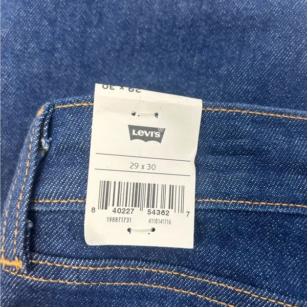 NW5 Levi's Women's Boyfriend Jeans in Deep Blue 29x30 - Image 12