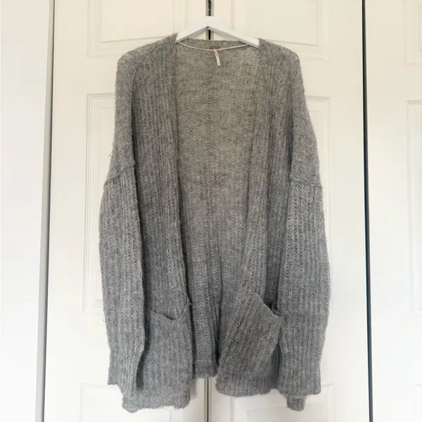 Free People Women's Gray Weekend Getaway Alpaca Cardigan Oversized Knit Small - Image 2