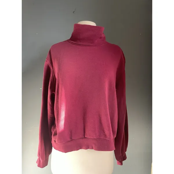 Time and‎ Tru Women Burgundy Turtleneck Sweatshirt Pullover Cropped Size M - Image 2