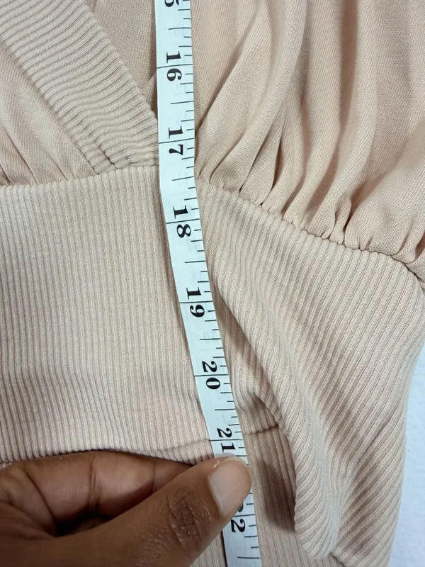 BCBGMAXAZRIA Women’s M Beige Surplice‎ Dolman Sleeve Banded Hem Blouse - Image 10