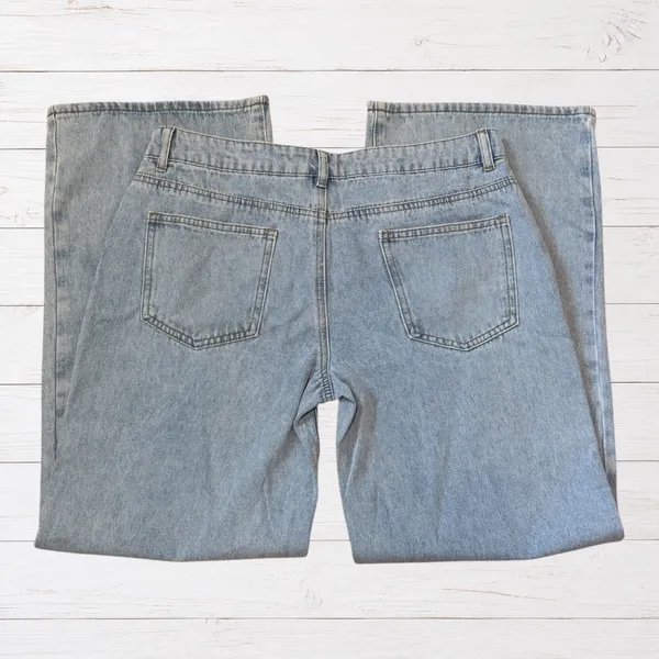 NWT Edikted Raelynn Low Rise Baggy Jeans Light Blue Washed Denim L Grunge Indie - Image 3