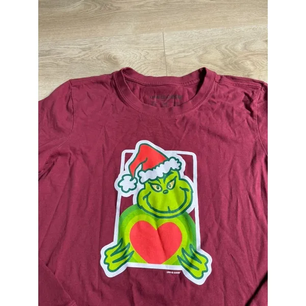 EUC Life Is Good Grinch with heart crusher tee long sleeve classic fit size M - Image 4