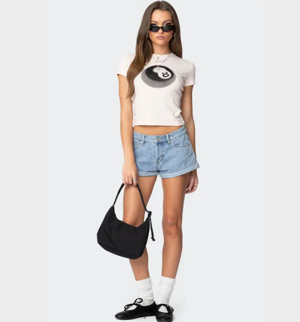Edikted Denim Shorts Low-Rise - Image 5