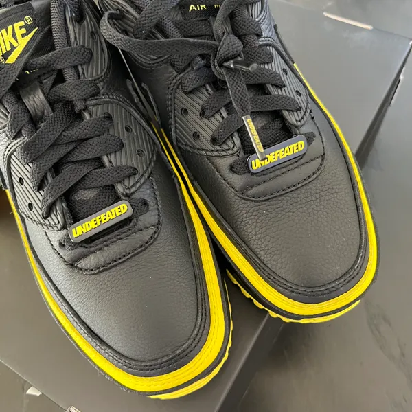 New Undefeated Air Max 90 Black Optic Yellow - Image 5