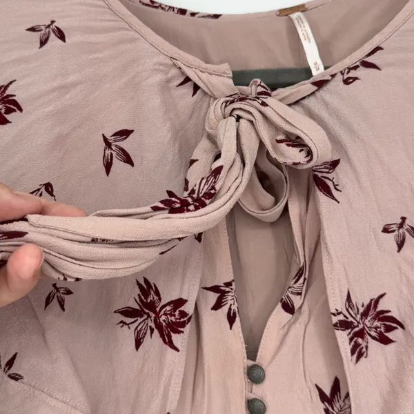 Free People‎ Womens Floral Capelet Romper Mauve Burgundy Size M Boho Romantic - Image 6