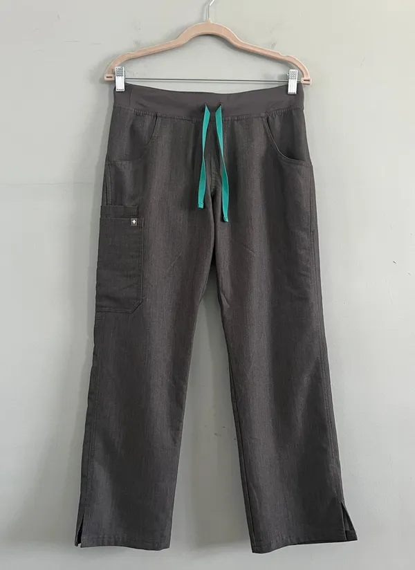FIGS Kade FIONx Cargo Graphite Gray Straight Leg Scrub Pants - Image 4