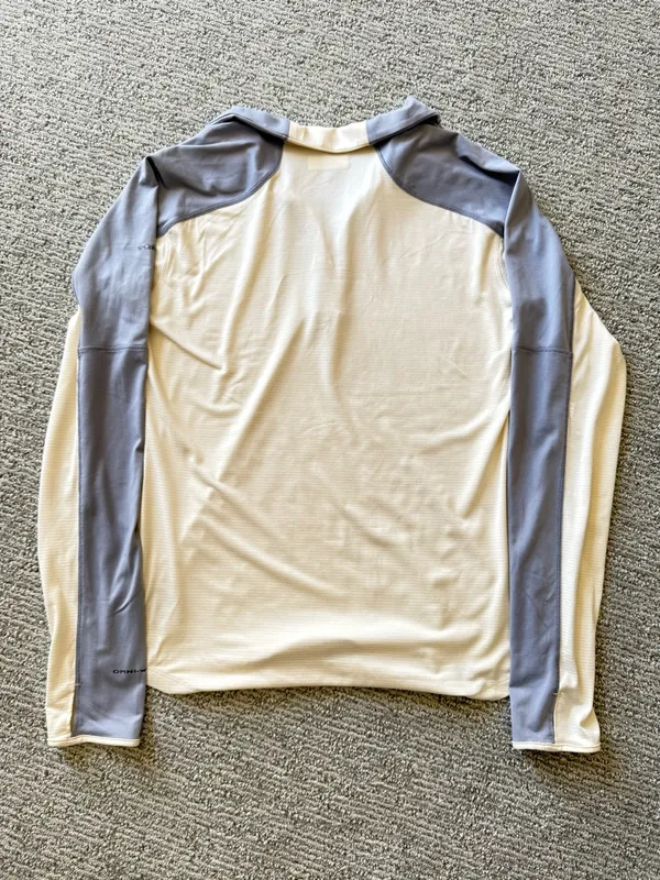 Columbia Women's Long Sleeve Omni-Wick Quarter-Zip Shirt Cream and Gray‎ Size M - Image 2