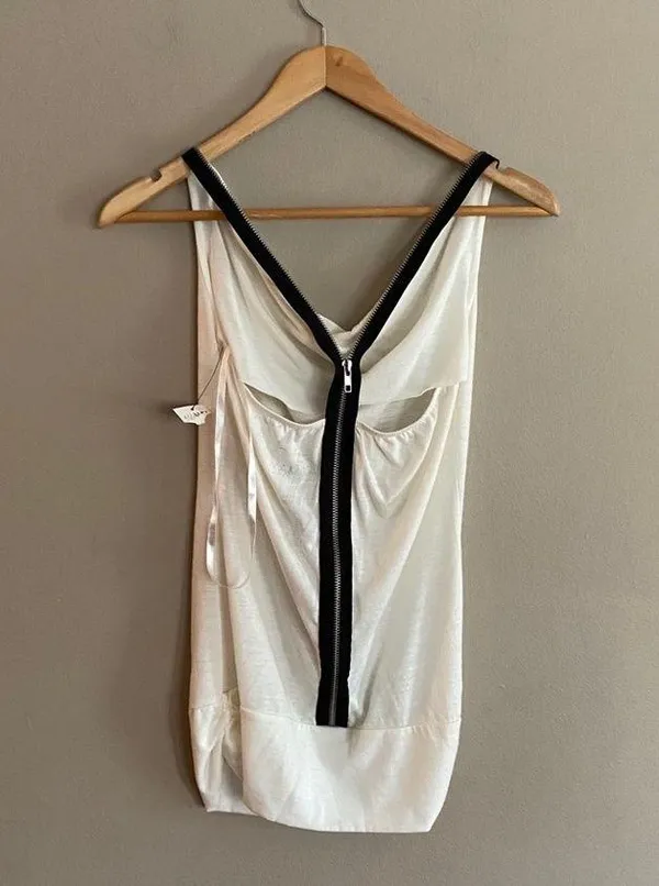 Max Azira Miley Cyrus woman’s Tank top XS - Image 3