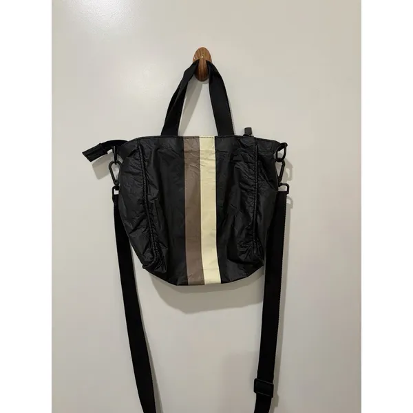 Aloha Collection Le Voyageur Cutie Caffe/Black Crossbody Splash-Proof Bag - Image 4