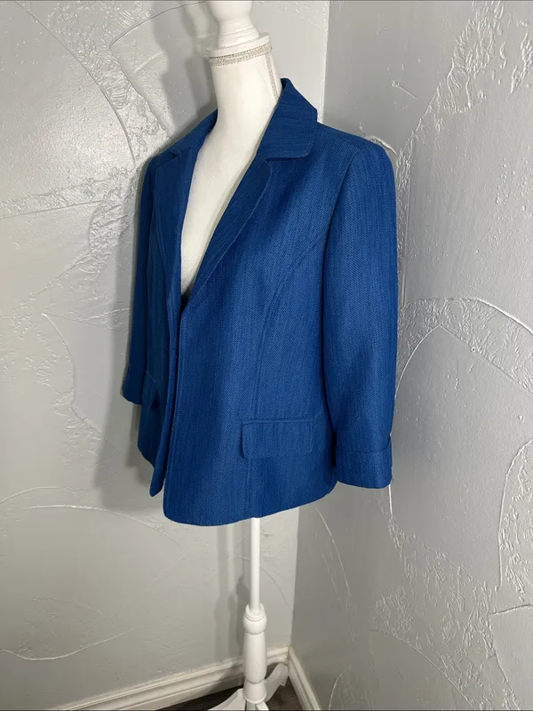 Blue Women’s Tailored Open - Image 4