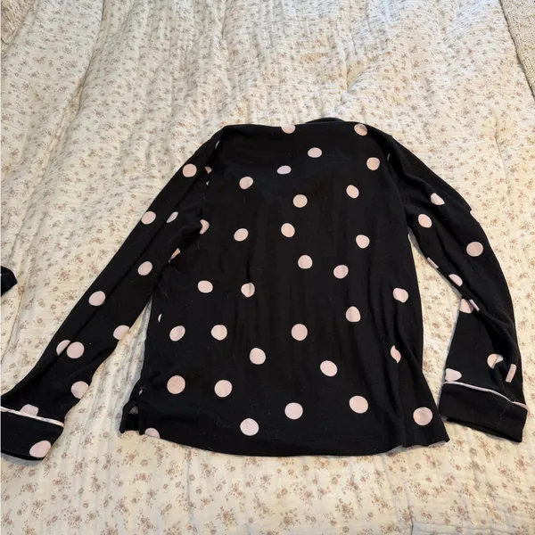 kate spade Black Pajama Set with Pink Polka Dots - Image 5