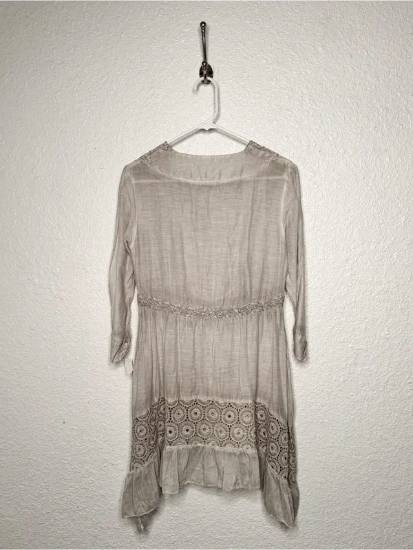 Saga Boho Tunic Dress Light Taupe Crochet Lace Handkerchief Hem Size M - Image 2