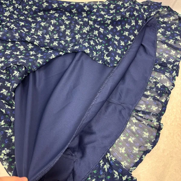 Francesca’s Mi‎ Ami Navy Floral Wrap Dress Short Sleeve Above Knee Size M - Image 10
