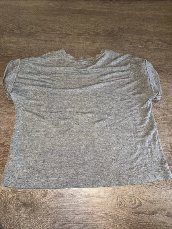 Splendid Collection - Basic Gray Short Sleeve Tee - L - Image 3